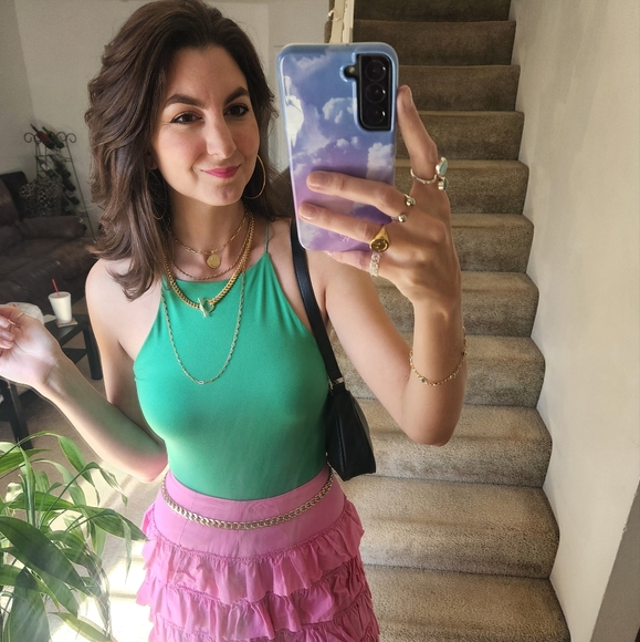 Meet your Posher, Angélique - Picture 3 of 3